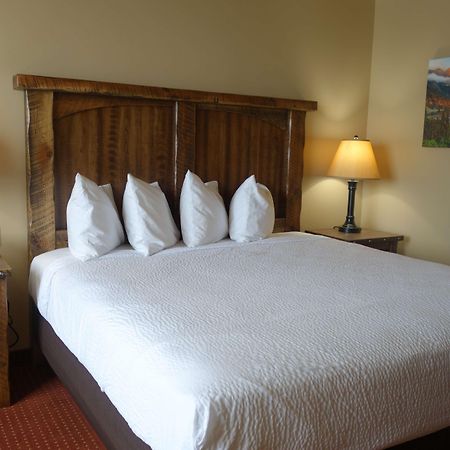 Glacier International Lodge 칼리스펠 외부 사진