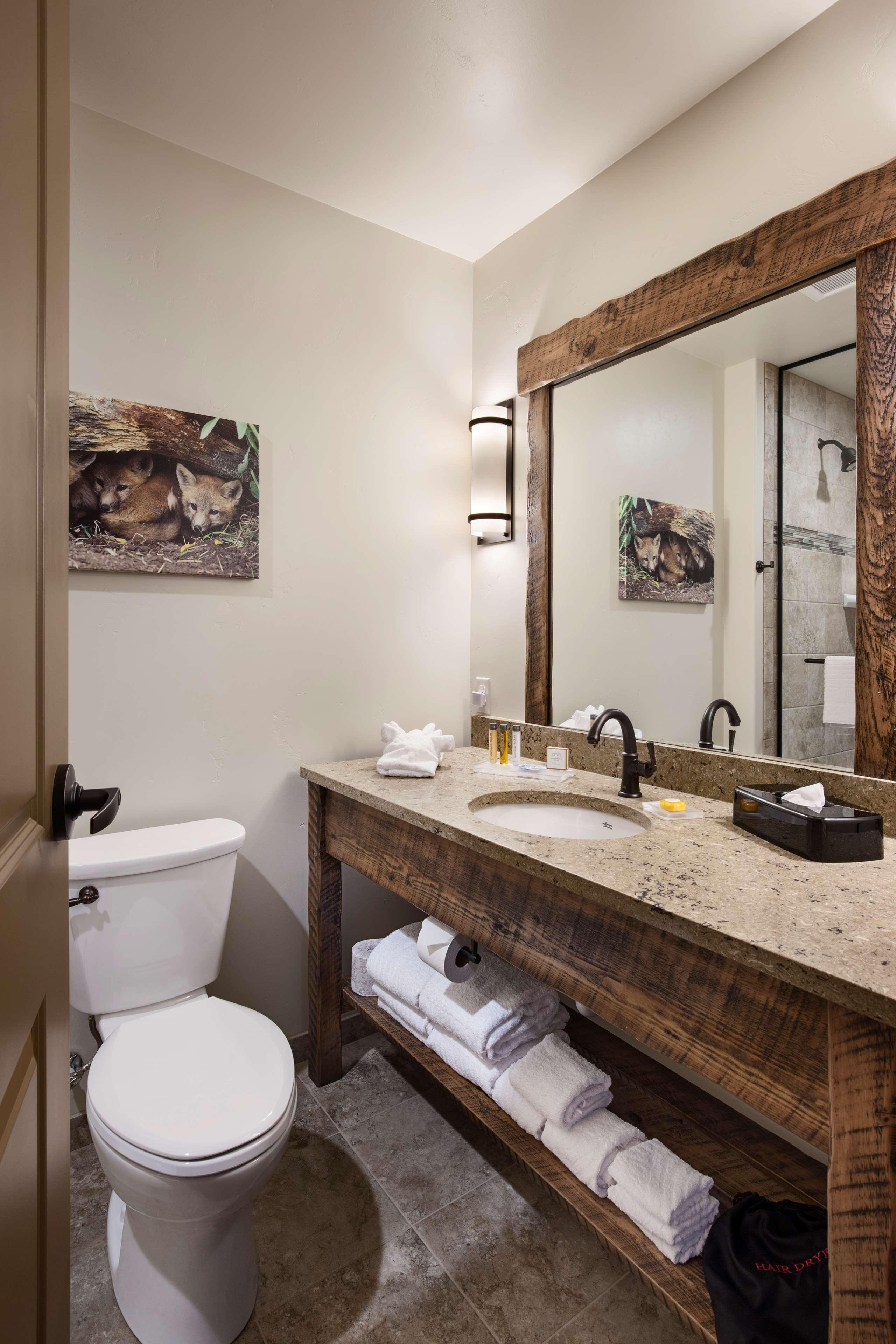 Glacier International Lodge 칼리스펠 외부 사진