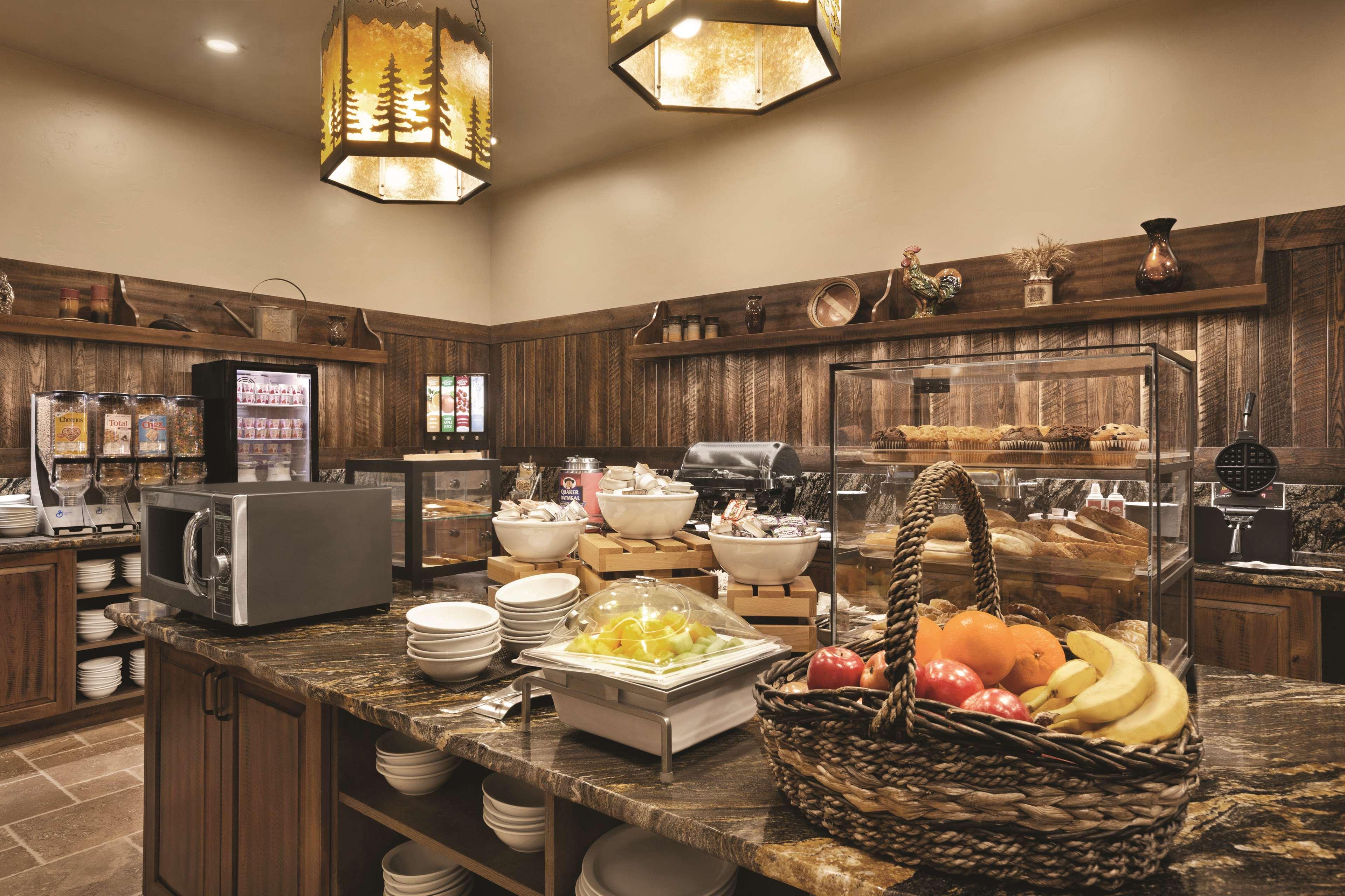 Glacier International Lodge 칼리스펠 외부 사진